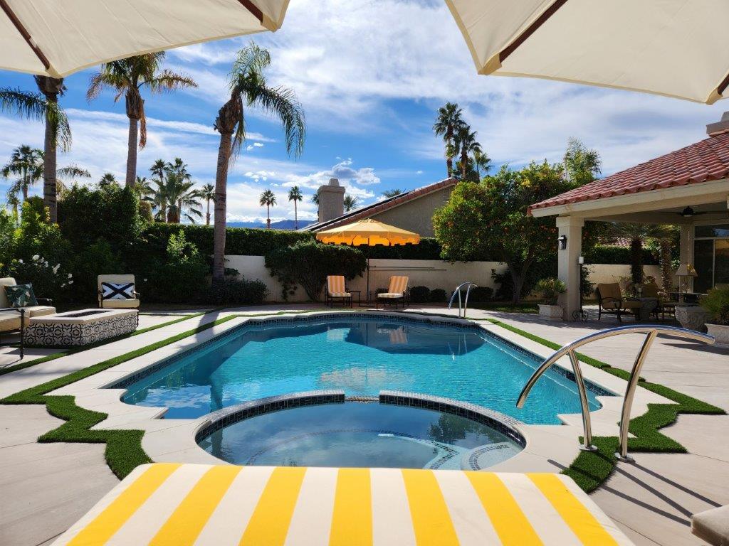 Palm Court - Rancho Mirage